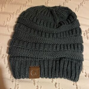 CC Boutique Women's Knit Ponytail Beanie - Dark Gray